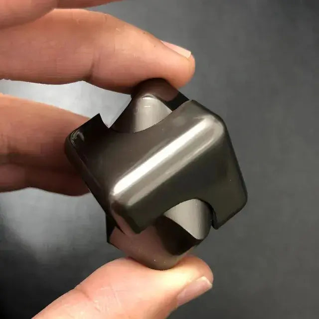 Metal Cube Fingertip Spinner